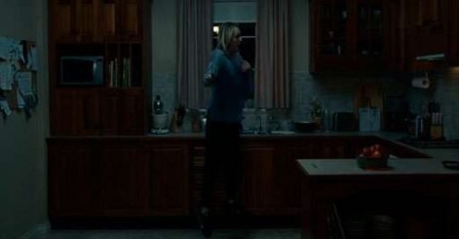 Elizabeth Moss - The Invisible Man (2020)